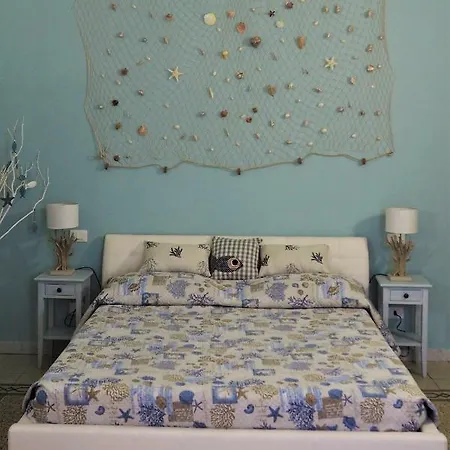 Tra Monti E Mare Apartment