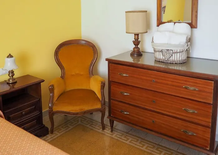 Tra Monti E Mare * La Spezia